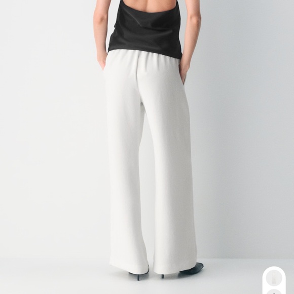 Aritzia Lodge Pant Crepette NWT - Picture 4 of 6